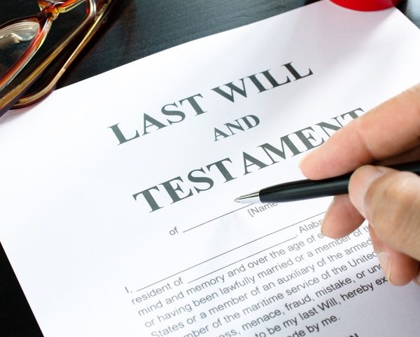Updating Your Will: 2 Things to Talk About with Your Financial Planner